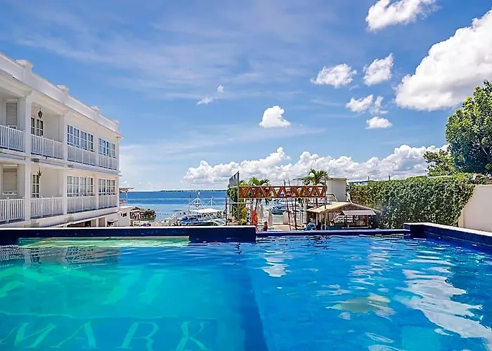 The Hotel Île de Mactan
