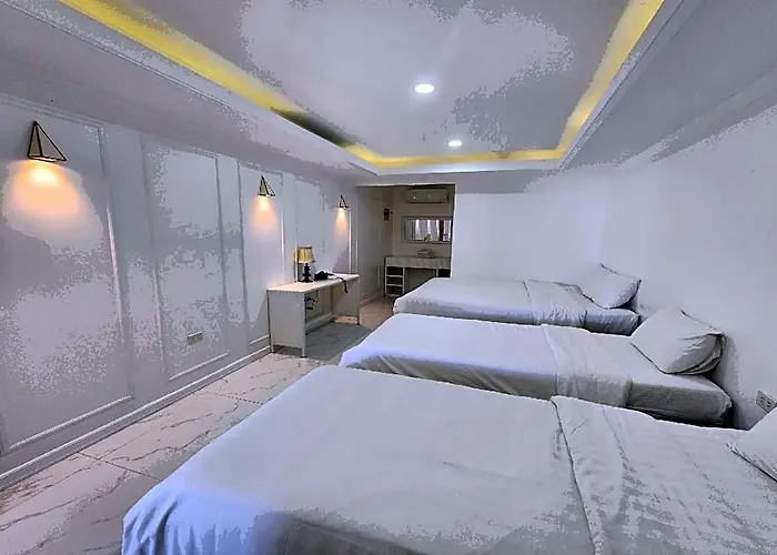 Hotel The